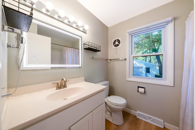 1450 Wesley Avenue, Muskegon, MI 49442