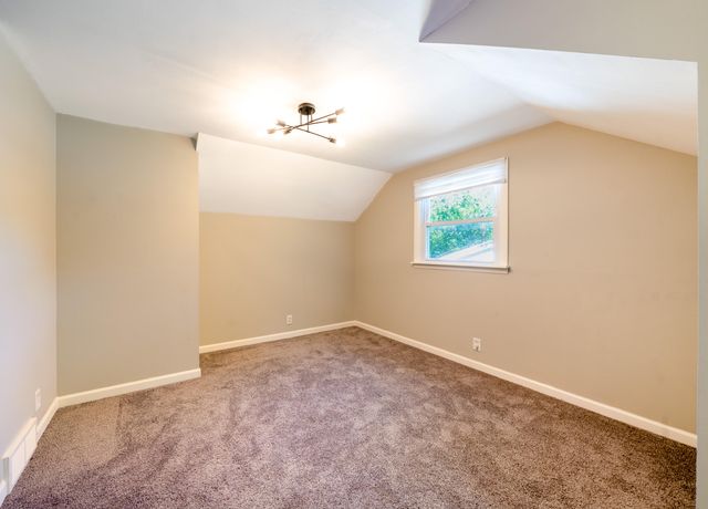 1450 Wesley Avenue, Muskegon, MI 49442