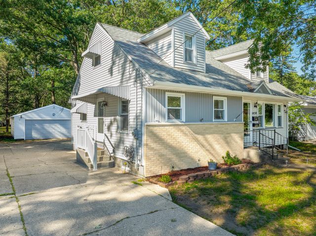1450 Wesley Avenue, Muskegon, MI 49442