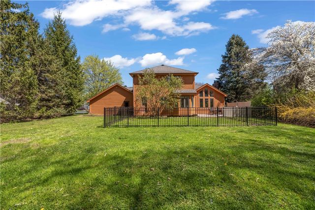 381 Hartsville Lane, Webster, NY 14580