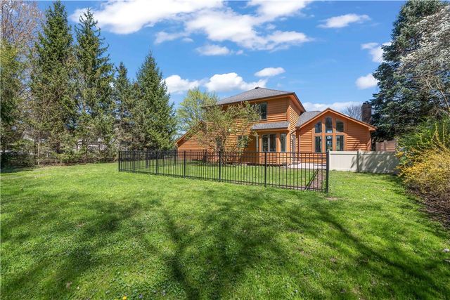 381 Hartsville Lane, Webster, NY 14580