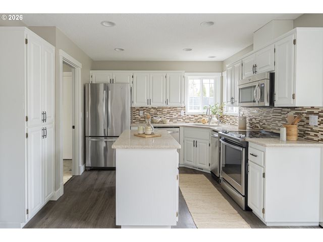 2417 Ne 148TH St, Vancouver, WA 98686