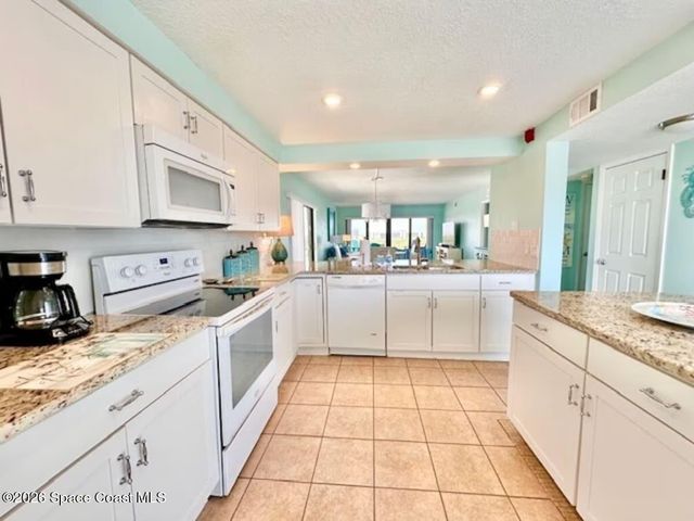 1050 N Atlantic Avenue 700, Cocoa Beach, FL 32931