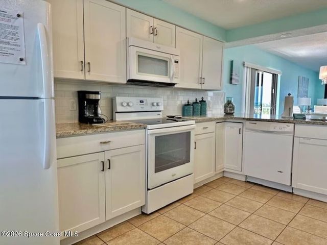 1050 N Atlantic Avenue 700, Cocoa Beach, FL 32931
