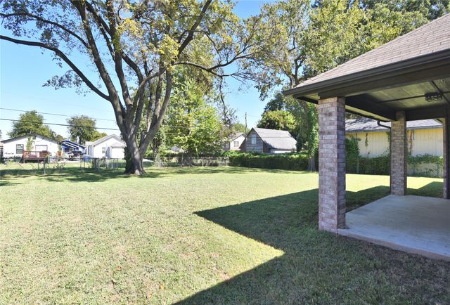 225 E Seminole Place, Tulsa, OK 74110