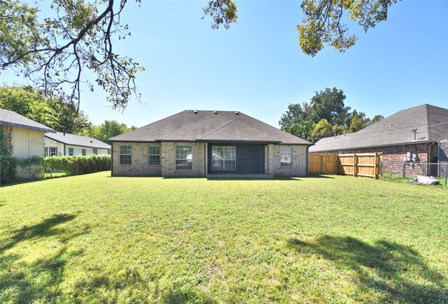 225 E Seminole Place, Tulsa, OK 74110