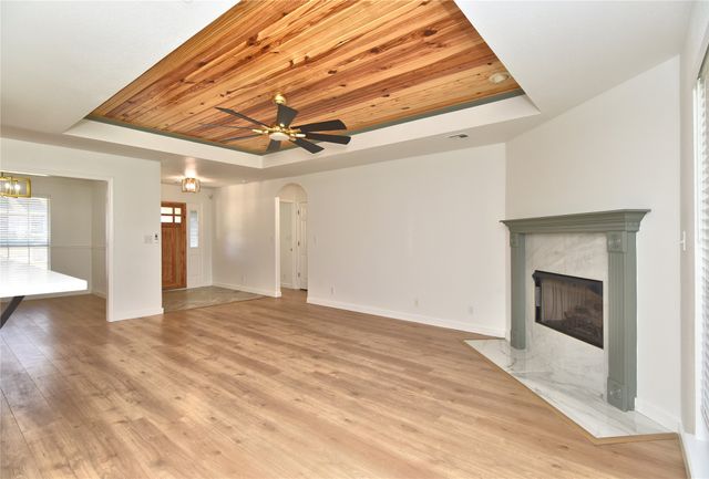 225 E Seminole Place, Tulsa, OK 74110