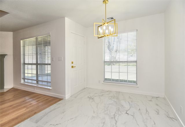 225 E Seminole Place, Tulsa, OK 74110