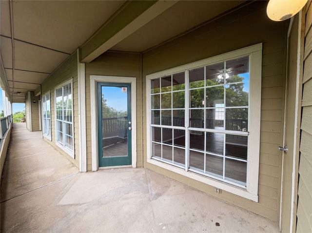 4113 Esters Road 609, Irving, TX 75038