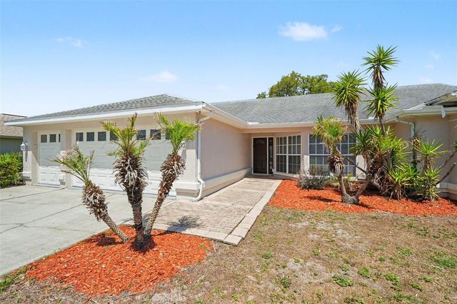 9389 FOX HOLLOW LANE, Weeki Wachee, FL 34613