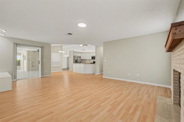 9389 FOX HOLLOW LANE, Weeki Wachee, FL 34613