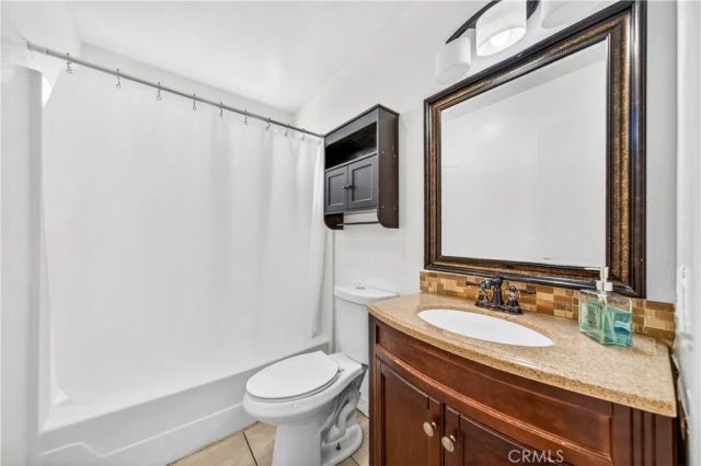 919 N Fig C, Escondido, CA 92026