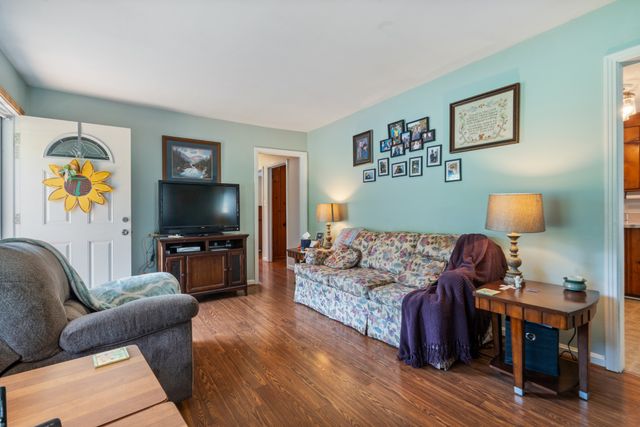 2925 Lakeland Dr, Nashville, TN 37214