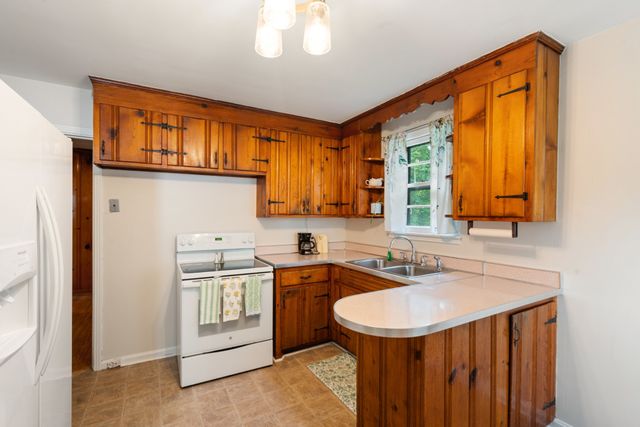 2925 Lakeland Dr, Nashville, TN 37214