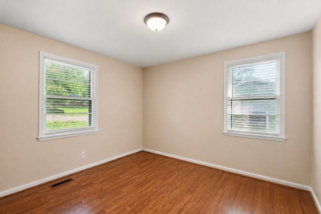 2925 Lakeland Dr, Nashville, TN 37214