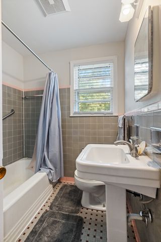 2925 Lakeland Dr, Nashville, TN 37214
