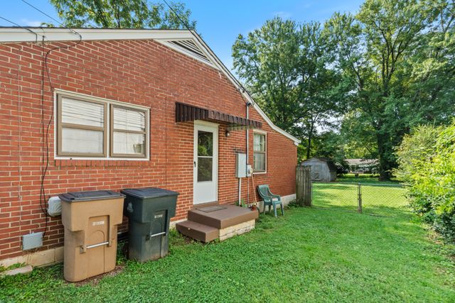 2925 Lakeland Dr, Nashville, TN 37214