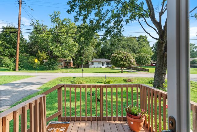2925 Lakeland Dr, Nashville, TN 37214