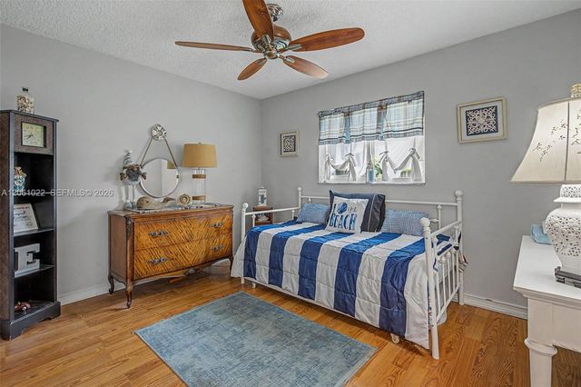 7460 NW 13th Street, Plantation, FL 33313