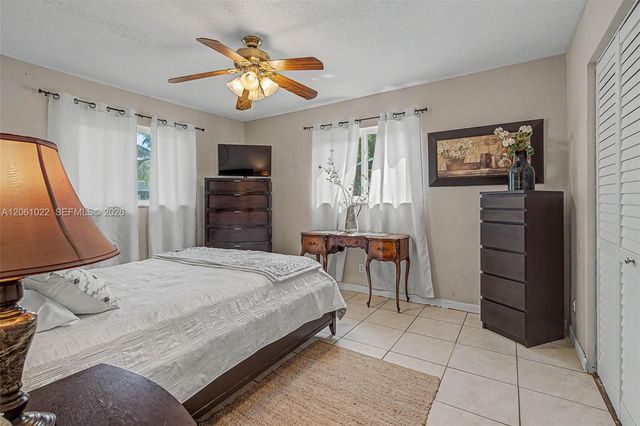 7460 NW 13th Street, Plantation, FL 33313