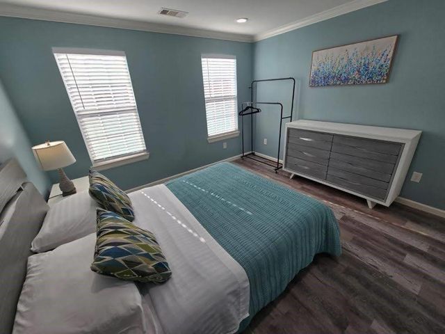 1513 47th Street, Galveston, TX 77551