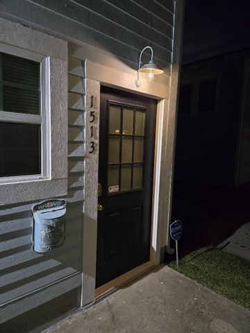1513 47th Street, Galveston, TX 77551