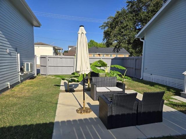 1513 47th Street, Galveston, TX 77551