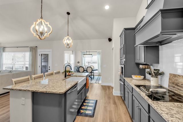 2905 Woodcrest Dr, Murfreesboro, TN 37128