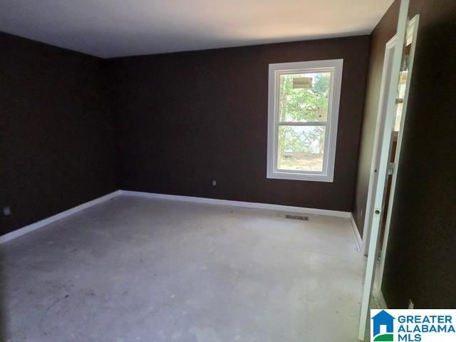 3031 LONE OAK ROAD, Bessemer, AL 35023