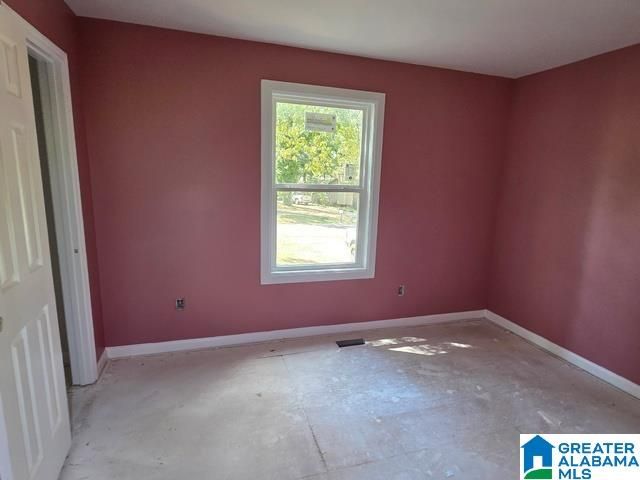 3031 LONE OAK ROAD, Bessemer, AL 35023