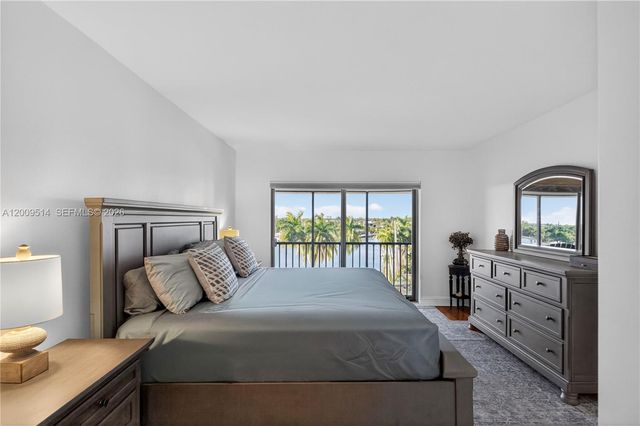 1839 Middle River Dr 501, Fort Lauderdale, FL 33305