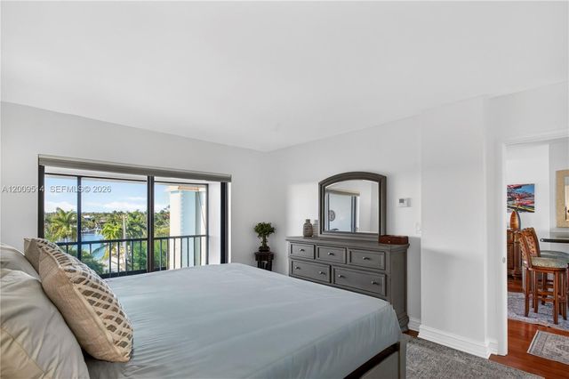 1839 Middle River Dr 501, Fort Lauderdale, FL 33305