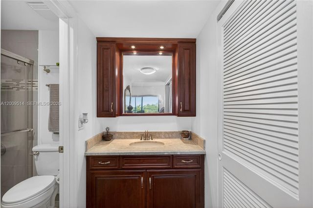 1839 Middle River Dr 501, Fort Lauderdale, FL 33305