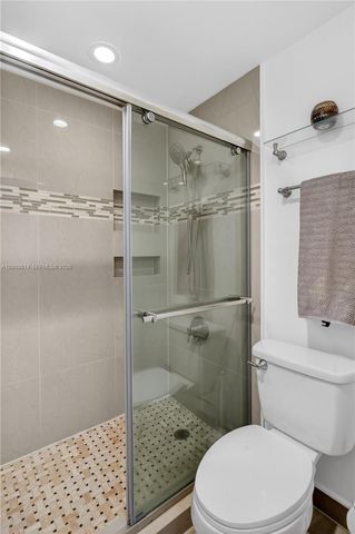 1839 Middle River Dr 501, Fort Lauderdale, FL 33305