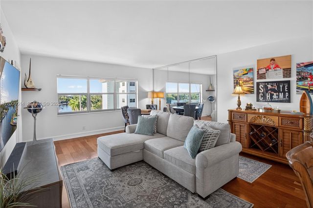 1839 Middle River Dr 501, Fort Lauderdale, FL 33305