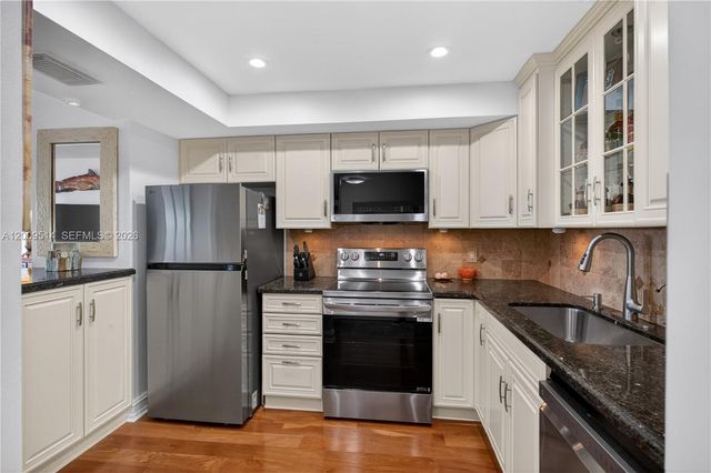 1839 Middle River Dr 501, Fort Lauderdale, FL 33305