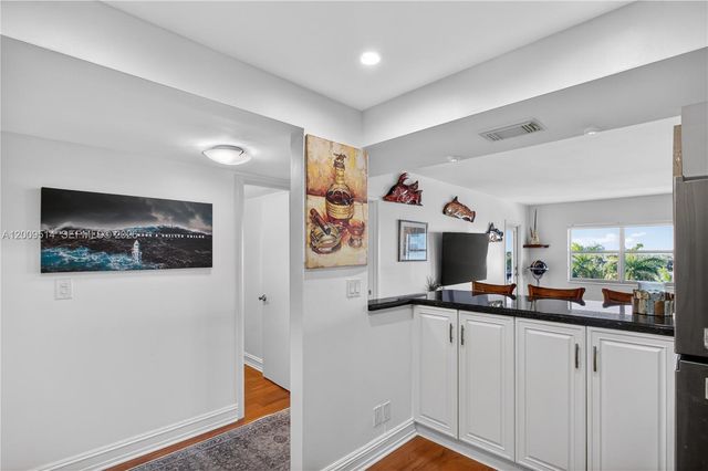 1839 Middle River Dr 501, Fort Lauderdale, FL 33305