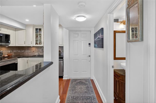 1839 Middle River Dr 501, Fort Lauderdale, FL 33305