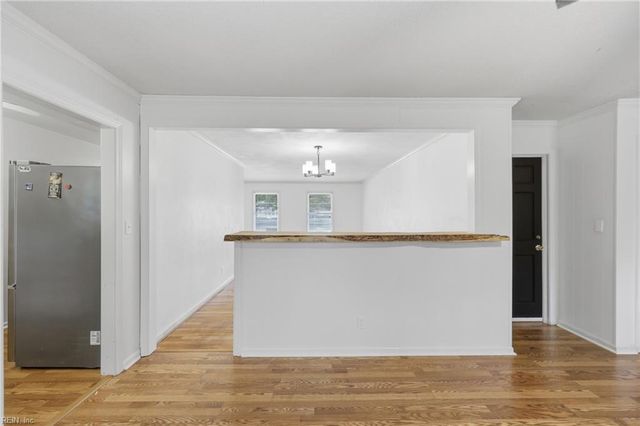 4113 Taylor RD, Chesapeake, VA 23321