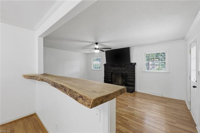 4113 Taylor RD, Chesapeake, VA 23321