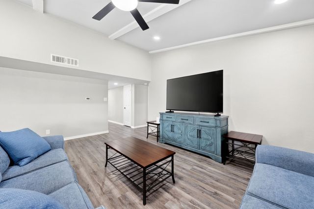 4333 Woodbluff Drive, Mesquite, TX 75150