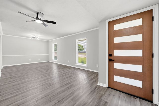 4333 Woodbluff Drive, Mesquite, TX 75150