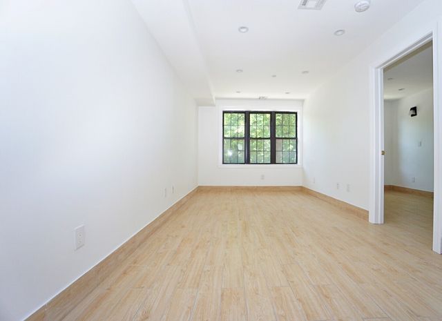 626 GREENE Avenue, New York City, NY 11221