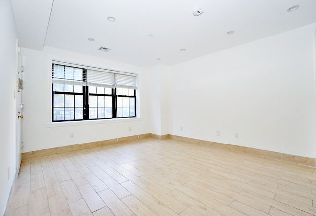 626 GREENE Avenue, New York City, NY 11221