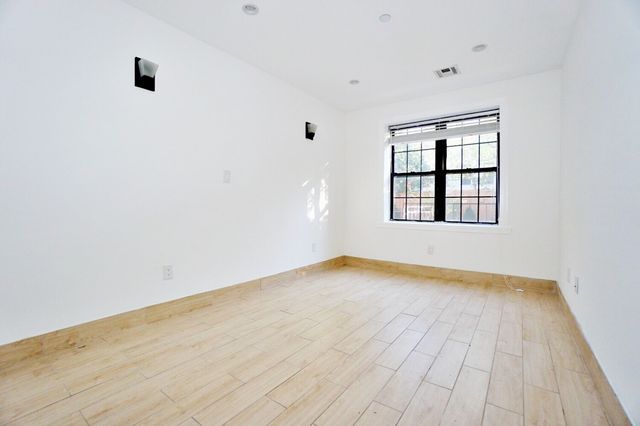 626 GREENE Avenue, New York City, NY 11221