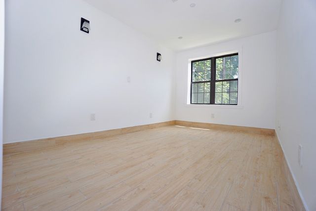 626 GREENE Avenue, New York City, NY 11221