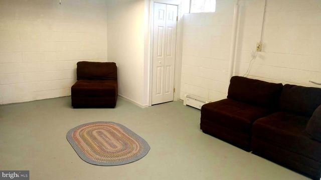 22 PRESLEY LN, Kearneysville, WV 25430