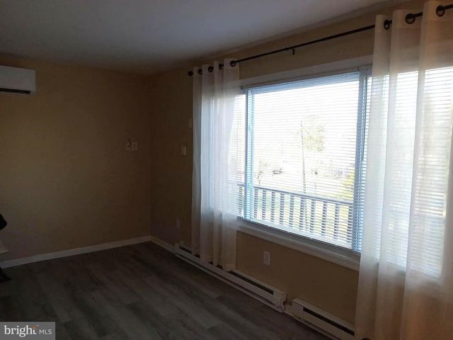 22 PRESLEY LN, Kearneysville, WV 25430