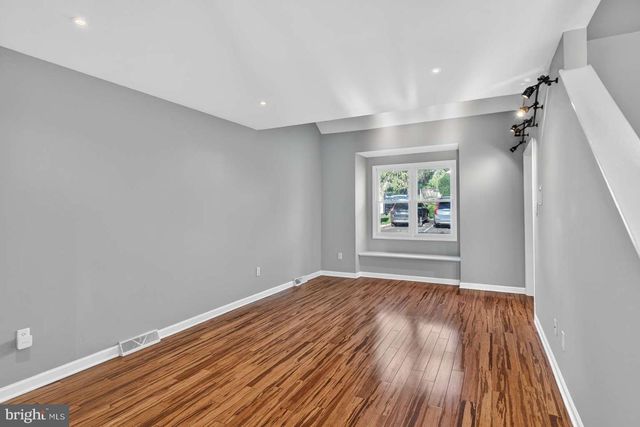 1801 SAINT JOHNSBURY CT, Chester Springs, PA 19425