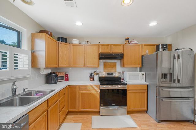 213 12TH ST, Colonial Beach, VA 22443